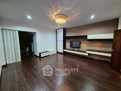 image_rental-31576049