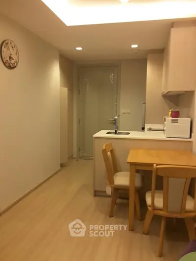  1 Bedroom Condo -2