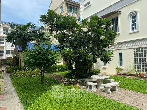 image_rental-22866298