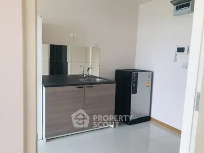  1 Bedroom Condo at Metroluxe Ratchada-3