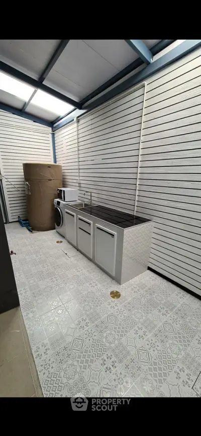 image_rental-27310490