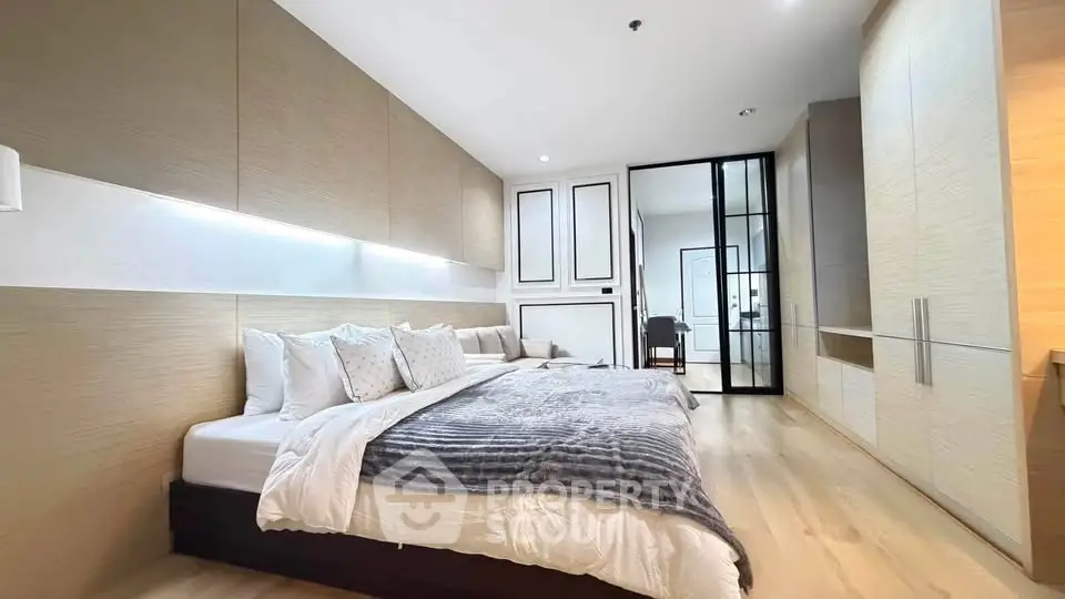 Luxurious modern bedroom with elegant decor and spacious layout