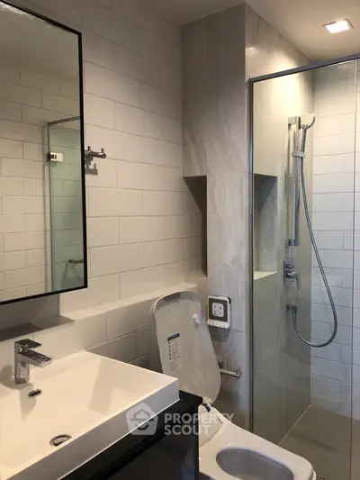  1 Bedroom Condo at The Line Jatujak Mochit-2