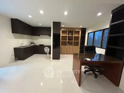 image_rental-31004799