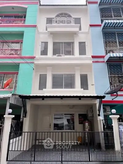 image_rental-29684085