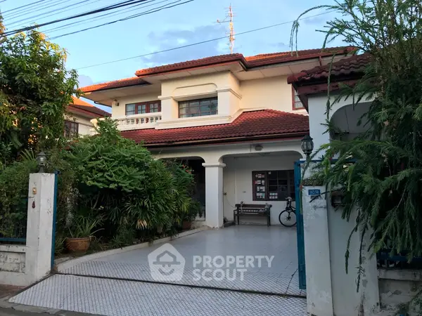 image_rental-7563926