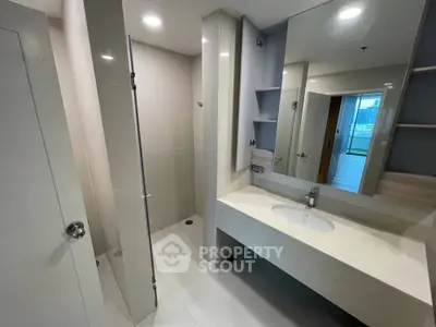 Modern bathroom with sleek design and spacious layout