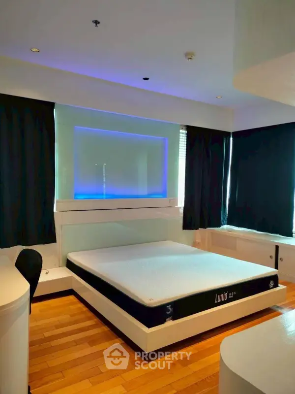 image_rental-29598257