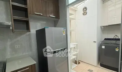 Screenshot 2025-12-12 185605.png