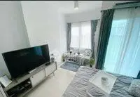 image_rental-29060348