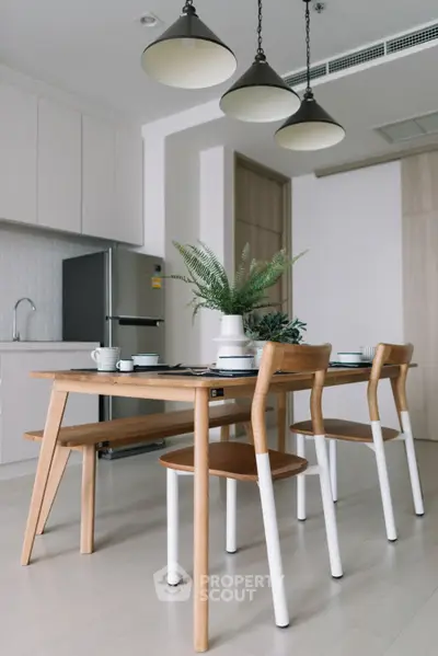  2 Bedrooms Condo at Noble Ploenchit-10