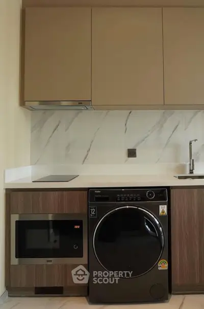 Screenshot 2569-02-09 at 14.37.56.jpg