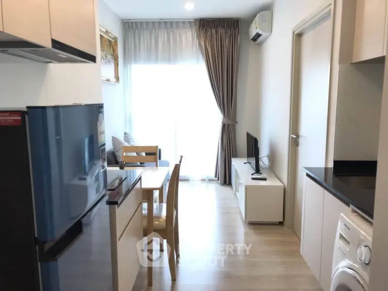 Fully Furnished 1 Bedroom Condo at Noble Revolve Ratchada-2