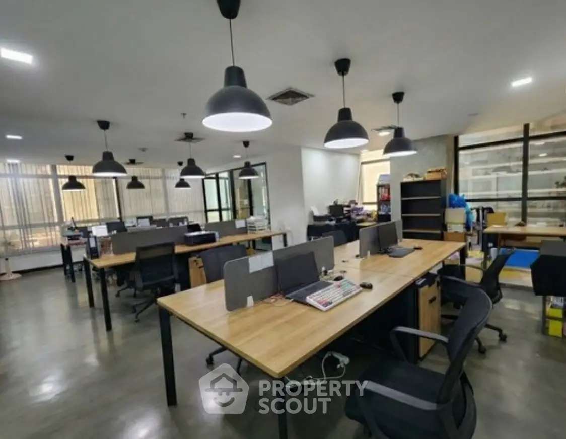 Screenshot 2569-01-14 at 18.00.10.jpg