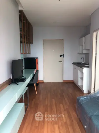 image_rental-6588483