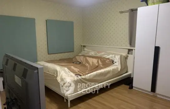 image_rental-6765085