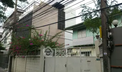 image_rental-29681299