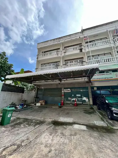 image_rental-28582229