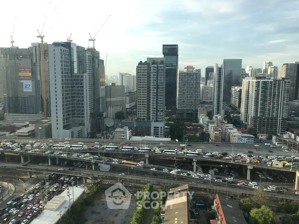  1 Bedroom Condo at Life Asoke ไลฟ์ อโศก-1