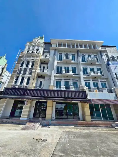 image_rental-29964211