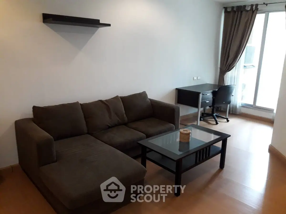 Fully Furnished 1 Bedroom Condo at The Address Sukhumvit 42-1