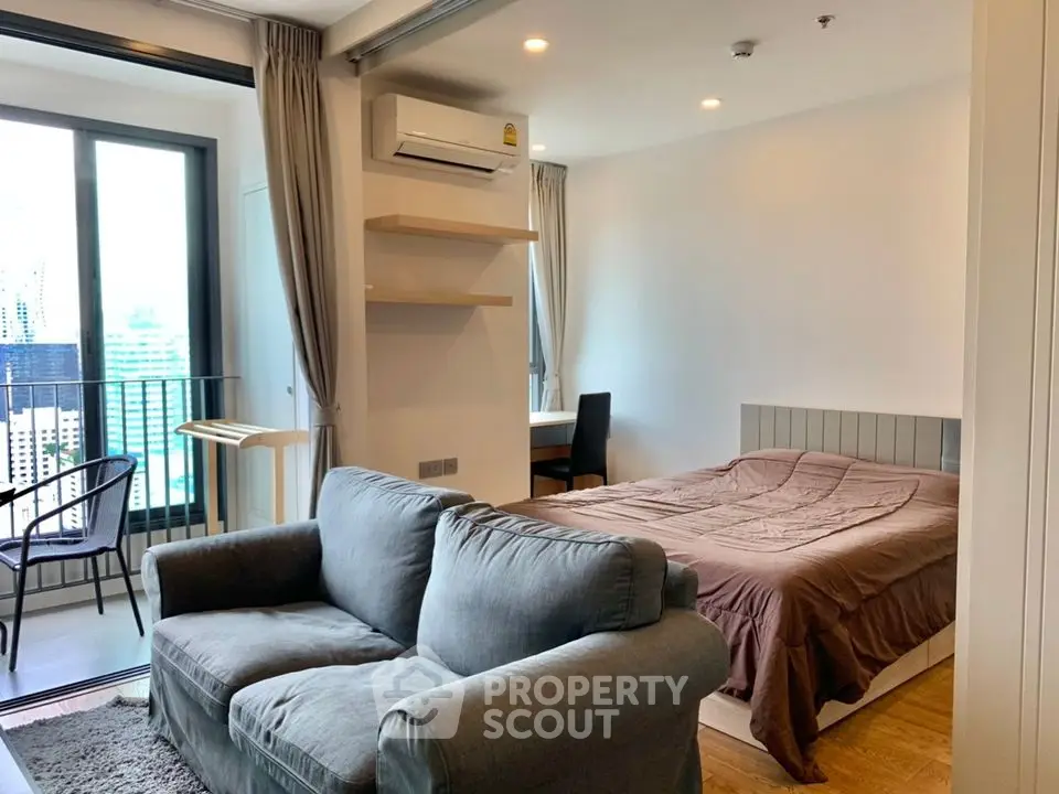  1 Bedroom Condo at Ideo Q Chidlom Phetchaburi-2