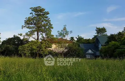 Screenshot 2568-09-24 at 22.35.03.jpg