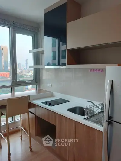  1 Bedroom Condo at Rhythm Sathorn-10
