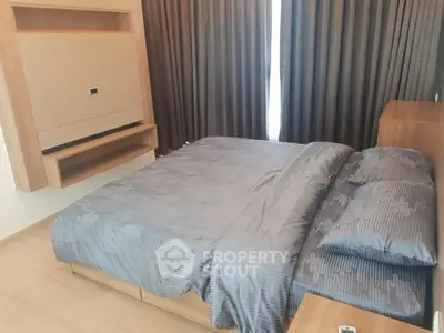 Modern bedroom with elegant decor and cozy ambiance