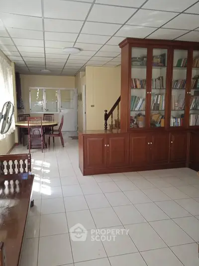 image_rental-31534435