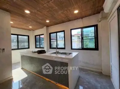 image_rental-29086443