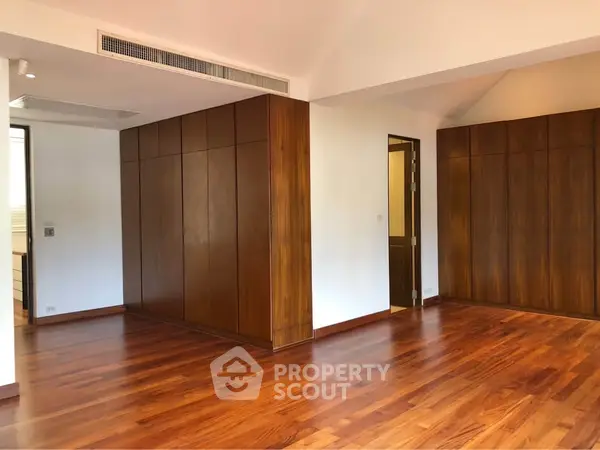 image_rental-29167070