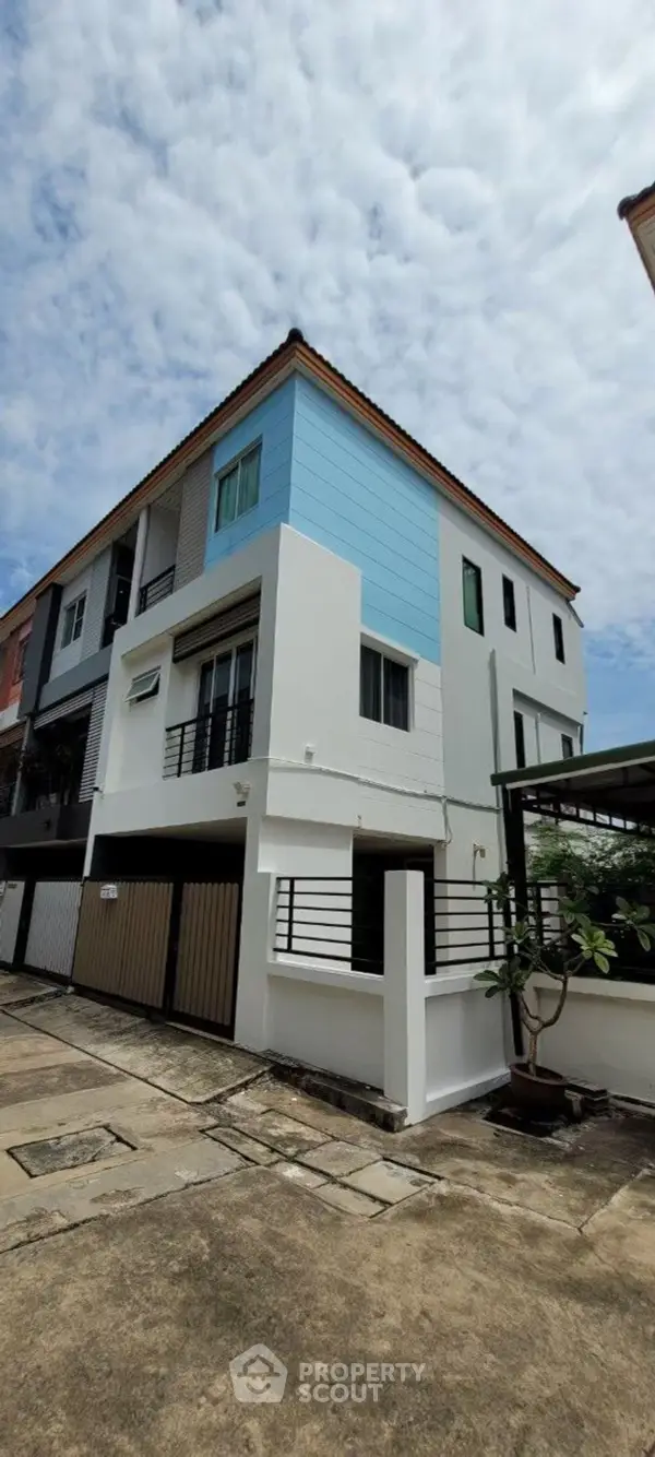 image_rental-24318543