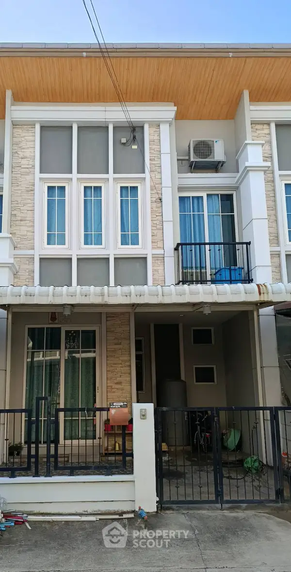 image_rental-27684862