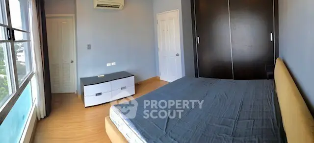  2 Bedrooms Condo at Bridge พหลโยธิน 37-1