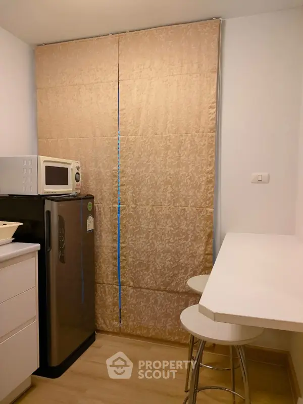 image_rental-8366970