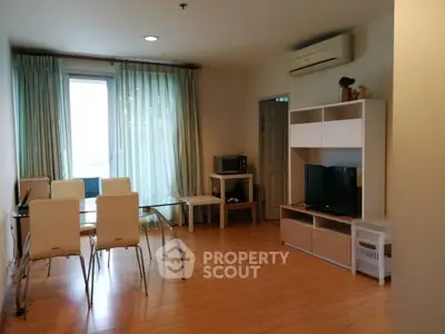  2 Bedrooms Condo at Life Ratchada Suthisan-5