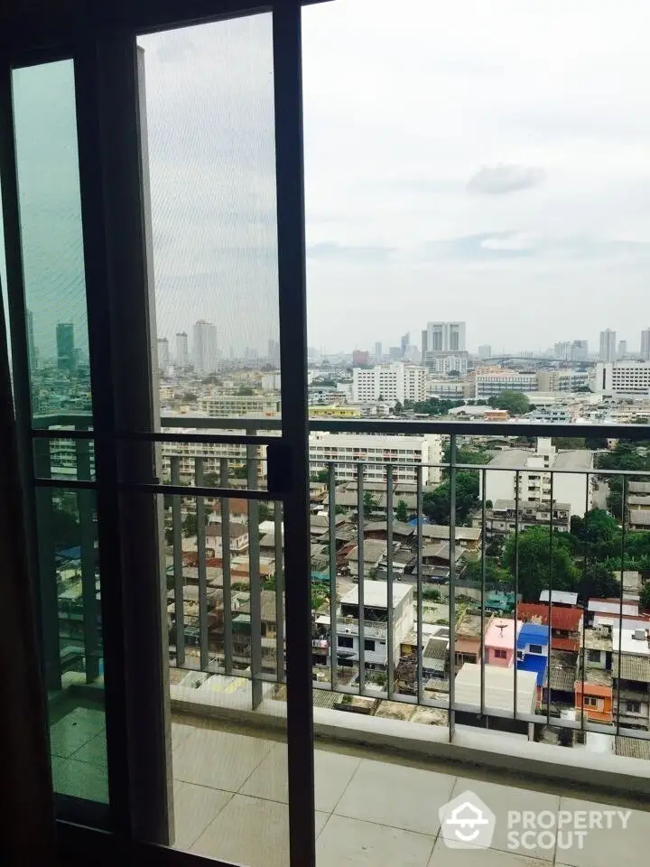  1 Bedroom Condo at The Parkland Taksin Thapa-1