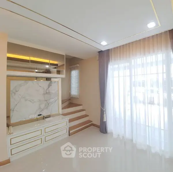 image_rental-6860424