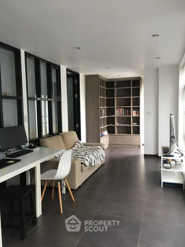 image_rental-4181134