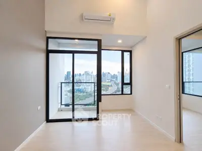 Modern apartment with stunning city view and balcony access