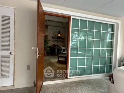 image_rental-31601650