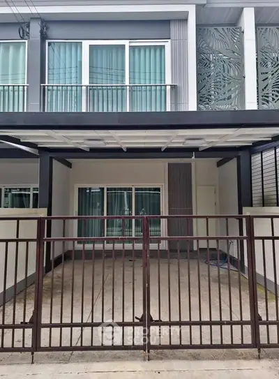 image_rental-30964937