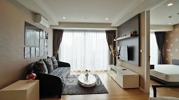 image_rental-8442536