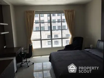  2 Bedrooms Condo at Citismart Sukhumvit 18-3