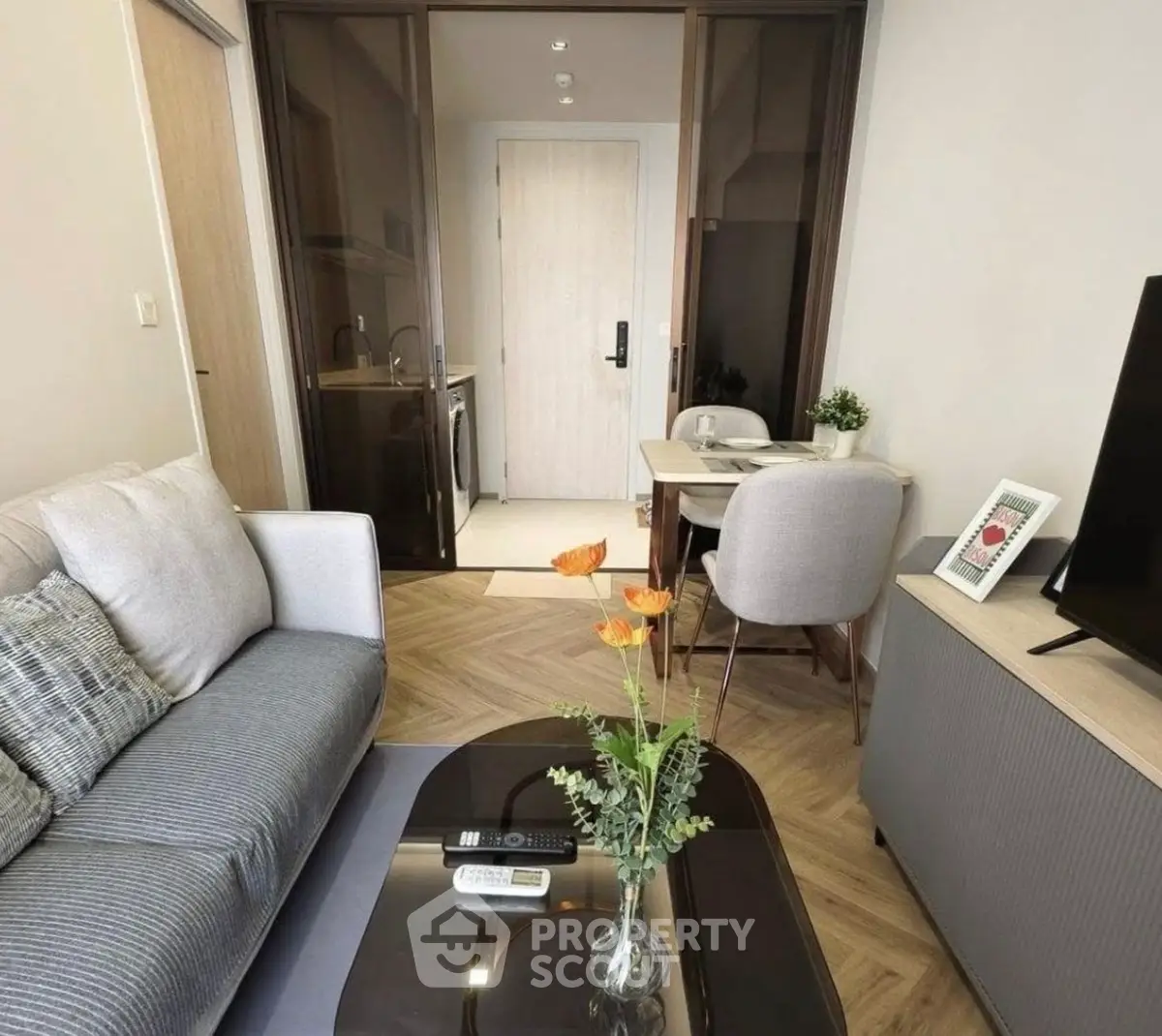 Screenshot 2568-03-25 at 16.55.53.jpg