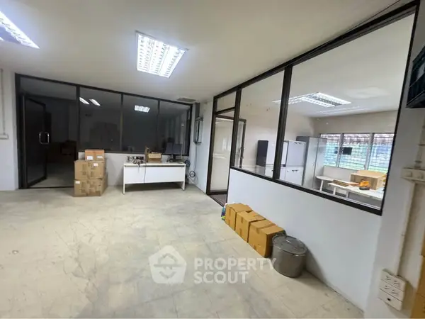 image_rental-29712474