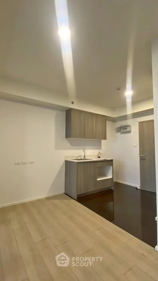 image_rental-28472350