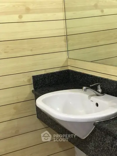  1 Bedroom Condo at The Link Sukhumvit 50-5