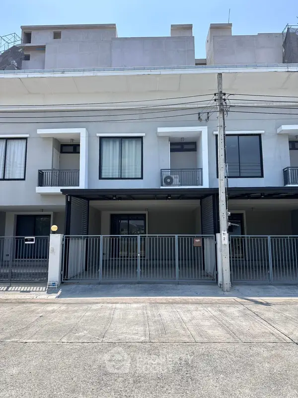 image_rental-31517160